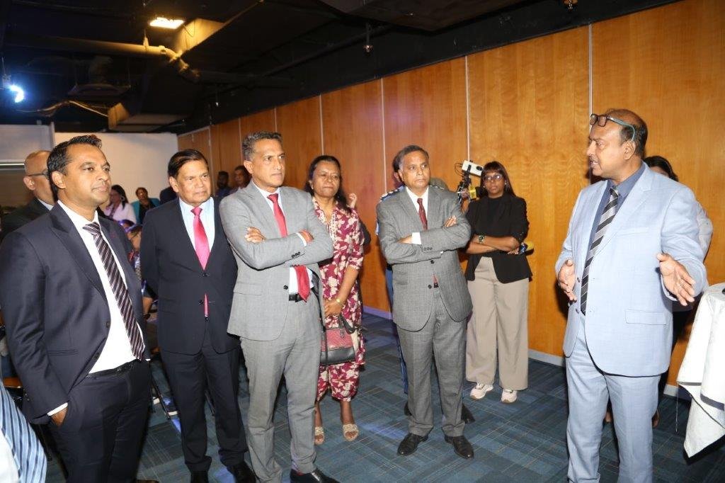 Mauritius Telecom renforce son engagement pour la sécurité numérique des…